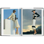 Helmut Newton: a Gun for Hire варинант исполнения - 2 | Loft Concept в Барнауле