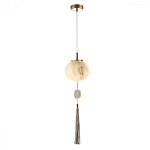 Подвесной светильник с шарообразным плафоном из белого стекла с подвеской из камня и кисточкой Agatelle варинант исполнения - 3 | Loft Concept в Барнауле