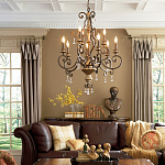 Люстра с подвесками из прозрачного стекла на кованом каркасе бронзового цвета в классическом стиле Quoizel варинант исполнения - 2 | Loft Concept в Барнауле