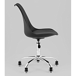 Офисный стул на металлическом основании EGGERY Black пластик варинант исполнения - 4 | Loft Concept в Барнауле