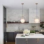 Подвесной светильник с белым плафоном в форме шара в арочной подвеске Hinkley варинант исполнения - 19 | Loft Concept в Барнауле