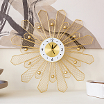 Часы настенные из металла в виде солнца с белым циферблатом Mirror Tower Clock варинант исполнения - 4 | Loft Concept в Барнауле