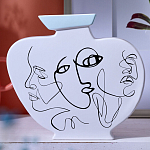 Ваза плоская белая с абстрактными черными линиями в форме лиц Faces of Imagination варинант исполнения - 4 | Loft Concept в Барнауле