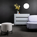 Круглый пуф на металлических ножках с обивкой из рогожки Casey Poof варинант исполнения - 4 | Loft Concept в Барнауле