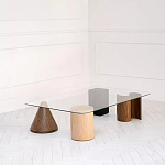 Дизайнерский журнальный стол с прозрачной столешницей и ножками в форме геометрических фигур Pytusin варинант исполнения - 1 | Loft Concept в Барнауле