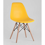 Пластиковый стул на ножках из массива бука Eames Yellow варинант исполнения - 1 | Loft Concept в Барнауле