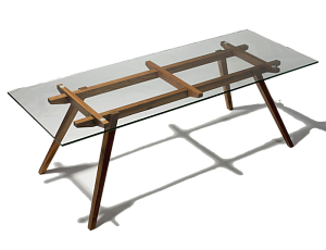 Стол Alejandro Sticotti