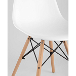 Пластиковый стул на ножках из массива бука Eames White  варинант исполнения - 2 | Loft Concept в Барнауле