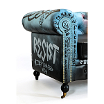 Диван в Лофт Честерфильд граффити из винтажной кожи GRAFFITI PARA Chesterfield варинант исполнения - 4 | Loft Concept в Барнауле