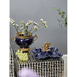 Ваза темно-синяя фарфоровая на бронзовой подставке с ажурным ободком и изогнутыми ручками Eden Garden варинант исполнения - 6 | Loft Concept в Барнауле