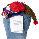 Подушка из джинсовой одежды и вязания Heart&Brain варинант исполнения - 3 | Loft Concept в Барнауле