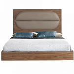 Кровать двуспальная с высоким изголовьем из дерева и подушек из экокожи Modern Look варинант исполнения - 3 | Loft Concept в Барнауле