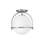 Потолочный светильник с плафоном в форме белого матового шара Hinkley варинант исполнения - 7 | Loft Concept в Барнауле