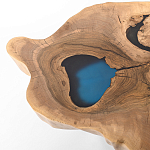 Кофейный стол со столешницей из орехового дерева и эпоксидной смолы Clem Coffee Table варинант исполнения - 1 | Loft Concept в Барнауле