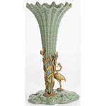 Ваза зеленая фарфоровая с волнистым краем с бронзовой фигуркой журавля Eden Garden  варинант исполнения - 3 | Loft Concept в Барнауле