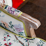 Диван из натурального бука бежевый с изображением птиц и цветов Beige Green Chinoiserie Garden Sofa варинант исполнения - 4 | Loft Concept в Барнауле