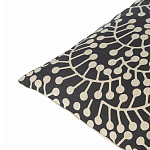 Подушка декоративная черного цвета Blossom Essence Grace варинант исполнения - 2 | Loft Concept в Барнауле