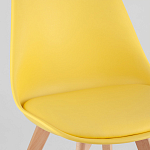 Стул с основой из пластика и мягким сиденьем Arvika Yellow варинант исполнения - 7 | Loft Concept в Барнауле