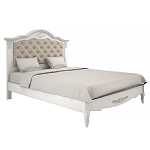 Кровать белая из массива бука с основанием и мягким изголовьем в стиле прованс White Provence варинант исполнения - 1 | Loft Concept в Барнауле