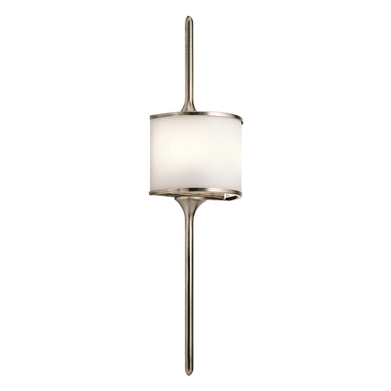 Бра вертикальное с белым полукруглым плафоном и длинным стержнем L Kichler Хром Белый Латунь Серебряный в Барнауле | Loft Concept 