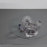 Дизайнерский журнальный стол с круглой прозрачной столешницей и основанием в виде цепи Hua Wang варинант исполнения - 2 | Loft Concept в Барнауле