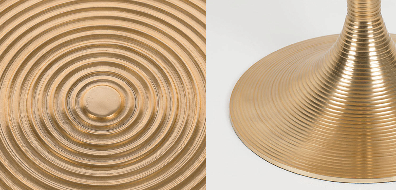 Кофейный столик HYPNOTISING ROUND COFFEE TABLE GOLD BM23002 Bold Monkey Кофейный столик HYPNOTISING ROUND COFFEE TABLE GOLD BM23002 Bold Monkey - Loft-Concept в Барнауле