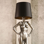 Лампа MANNEQUIN LAMP с абажуром руки на талии варинант исполнения - 4 | Loft Concept в Барнауле