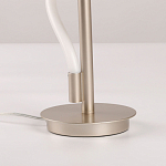 Настольная лампа белым изогнутым плафоном на круглой подставке Luke Lampco Tracer Lamp варинант исполнения - 11 | Loft Concept в Барнауле