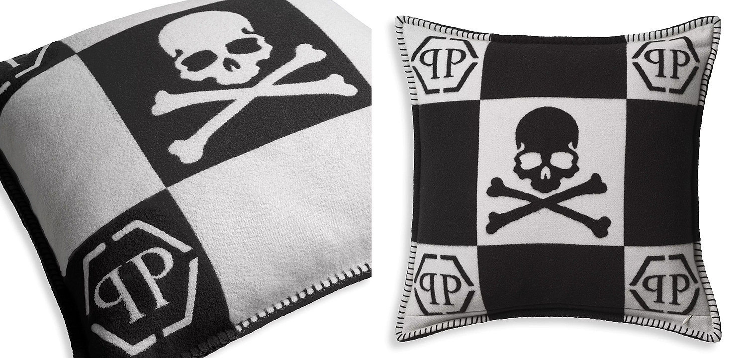 Подушка Philipp Plein Cushion Cashmere Skull 45 x 45 Black Подушка Philipp Plein Cushion Cashmere Skull 45 x 45 Black - Loft-Concept в Барнауле