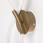 Бра с белым плафоном в форме восьмерки и круглым основанием Luke Lampco Tracer Lamp варинант исполнения - 4 | Loft Concept в Барнауле