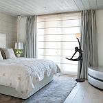 Торшер черная статуэтка Девушка Girl Carries Light Balls варинант исполнения - 3 | Loft Concept в Барнауле