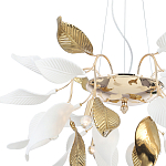 Люстра подвесная с белыми матовыми и золотыми глянцевыми листьями Wintery flovers варинант исполнения - 3 | Loft Concept в Барнауле