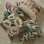 Подушка с цветочным принтом Blooming Elegance Rose варинант исполнения - 6 | Loft Concept в Барнауле