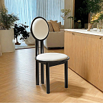 Дизайнерский стул из массива дерева с круглой спинкой Infinitude варинант исполнения - 1 | Loft Concept в Барнауле