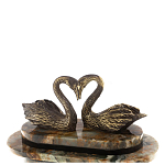 Часы настольные из натурального камня с декором в виде двух лебедей Swans Stone Clock варинант исполнения - 4 | Loft Concept в Барнауле