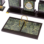 Настольный письменный набор из нефрита на ножках Executive Recruitment варинант исполнения - 2 | Loft Concept в Барнауле