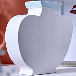 Ваза плоская белая с абстрактными черными линиями в форме лиц Faces of Imagination варинант исполнения - 7 | Loft Concept в Барнауле