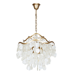 Люстра подвесная с белыми перламутровыми подвесками и изогнутыми золотистыми элементами Диаметр 50 см SHELL Chandelier варинант исполнения - 1 | Loft Concept в Барнауле