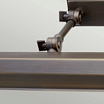 Светильник для картин с призматическим плафоном и двойными регулируемыми шарнирами Elstead Lighting варинант исполнения - 45 | Loft Concept в Барнауле