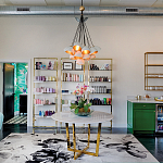 Люстра с 15-ю белыми  плафонами с золотой внутренней поверхностью Hinkley варинант исполнения - 4 | Loft Concept в Барнауле