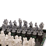 Шахматы Русские сказки с доской из натурального камня Змеевик Decorative Thematic Chess варинант исполнения - 2 | Loft Concept в Барнауле