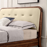 Кровать двуспальная с каркасом из дерева и мягким изголовьем Moon Walnut Bed варинант исполнения - 2 | Loft Concept в Барнауле
