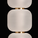 Подвесной светильник с 3-мя округлыми матовыми плафонами из белого стекла Golden Swirl варинант исполнения - 6 | Loft Concept в Барнауле