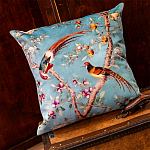 Подушка декоративная с изображением птиц в саду Chinoiserie Birds in the Peach Orchard Cushion варинант исполнения - 2 | Loft Concept в Барнауле