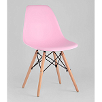Пластиковый стул на ножках из массива бука Eames Pink варинант исполнения - 1 | Loft Concept в Барнауле