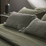 Чехол на подушку мятного цвета с бахромой и объемным узором Ethnic mix варинант исполнения - 6 | Loft Concept в Барнауле