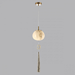 Подвесной светильник с шарообразным плафоном из белого стекла с подвеской из камня и кисточкой Agatelle варинант исполнения - 4 | Loft Concept в Барнауле