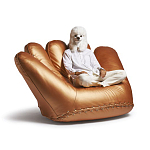 Дизайнерское кожаное кресло в форме руки Poltronova Joe Gold  Armchair варинант исполнения - 15 | Loft Concept в Барнауле