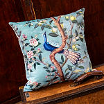 Подушка декоративная с изображением птицы в саду Chinoiserie Bird in the Garden Cushion варинант исполнения - 2 | Loft Concept в Барнауле