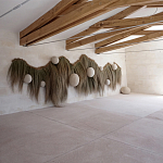 Большая дизайнерская Инсталляция из соломы RAFFIA Installation  варинант исполнения - 6 | Loft Concept в Барнауле